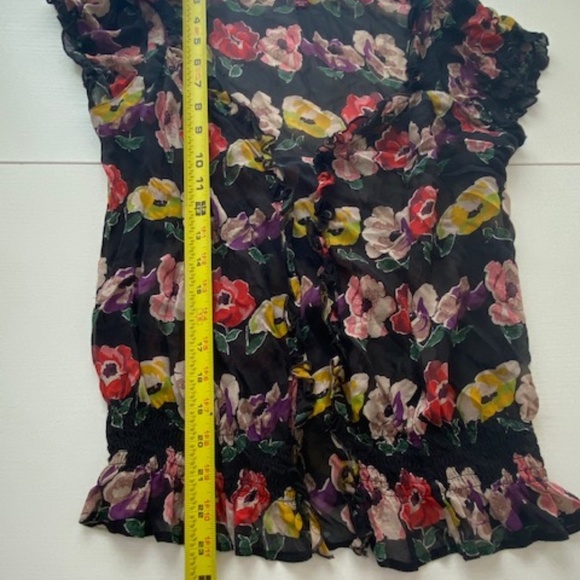 Ted Baker Silk Ruffled Blouse Black Floral Cap Sleeve Stretchy Boho Size 2 - Picture 13 of 13